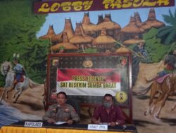 Polres Sumba Barat Gelar Konferensi Pers Terkait Video yang Beredar di Medsos