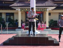 Kapolres Kupang Laksanakan Apel Gelar Pasukan Ops Patuh Turangga 2022