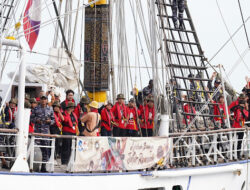 Pelayaran Muhibah Budaya Jalur Rempah 2022 Selesai, Laskar Rempah dan KRI Dewaruci Tiba di Surabaya
