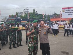 Hari Bhayangkara Ke-76, Dandim 1613/Sumba Barat Beri Kejutan Ke Kapolres Sumba Barat