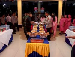 74 Anggota Naik Pangkat Kapolres Kupang Gelar Syukuran