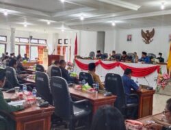 Bupati Yohanis Dade Sampaikan Nota Pengantar Rancangan Ranperda Pelaksanaan APBD Tahun 2022