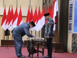 Gubernur NTT Lantik Domu Warandoy Jadi Sekda NTT