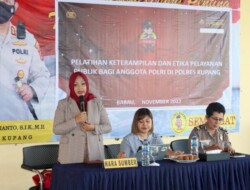 Tingkatkan Kemampuan Anggota,Bag SDM Polres Kupang Gelar Pelatihan Pelayanan Publik