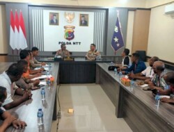 Kapolres Kupang Fasilitasi Warga dari Tiga Desa Beraudiens Dengan Kapolda NTT