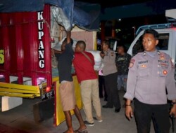 Satgas Operasi Pekat Turangga 2022 Polres Kupang, Sita 2 unit Mobil dan Puluhan Liter Moke