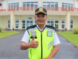 Kabandara Frans Sales Lega Bangun Lapangan Terpadu untuk Warga Manggarai