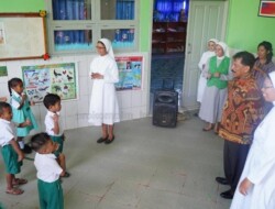Tingkatkan Kualitas Sekolah Negeri, Penjabat Walikota Kupang Dorong Studi Banding Ke Sekolah Unggul