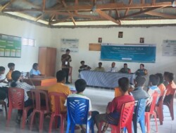 Babinsa Koramil 1613 – 02 /Walakaka Hadiri Forum Konsultasi Publik Regosek di Desa Binaan