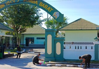 Jumat Bersih,Kodim 1613/Sumba Barat Lakukan Pembersihan Pangkalan