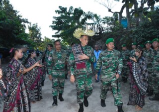 Pangdam IX/Udayana Tinjau Miniatur Program Unggulan Binter TNI AD