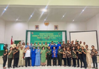Korem 161/Wira Sakti Gelar Komsos dengan KBT