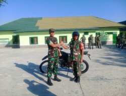 Mudahkan Mobilitas Babinsa Diwilayah,Dandim 1613/Sumba Barat Serahkan 40 Unit Motor Dukungan Menhan RI