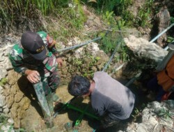 Perawatan Pompa Hidram Terus di Lakukan Babinsa Koramil 1613-01/Loli