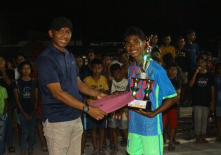 Dandim 1613/Sumba Barat Resmi Tutup Turnamen Bola Volly Tingkat SMP