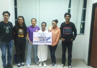 Monolog “Univerisitas Liliba” Mengguncang Panggung PSM III UNDANA 2023