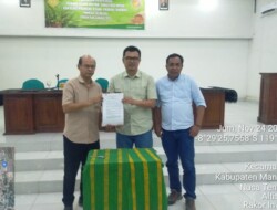 Bunda Julie Hidupkan Asa Warga Manggarai Raya Lewat Program Kedelai