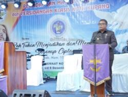 Pj. Walikota Minta Gereja Dukung Pemkot Kupang Perhatikan Kesejahteraan Jemaat