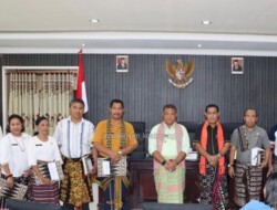 Penjabat Wali Kota Kupang Serahkan DPA-SKPD TA 2024