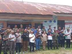 Masuki Hari Tenang,Bawaslu Sumba Barat Bersama Tim Gabungan Tertibkan APK
