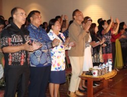 Penjabat Wali Kota Kupang Hadiri Syukuran HUT Ke-27 SKKTB dan Pembukaan Akademi Fisioterapi Tunas Bangsa Kupang