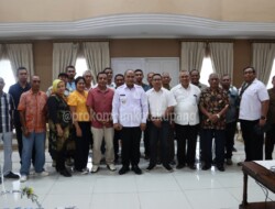 Pj. Wali Kota Kupang “Ngopi Bareng” bersama RT/RW, LPM dan Lurah se-Kecamatan Kelapa Lima