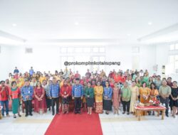 Wali Kota Kupang Hadiri Perayaan Natal Perdana SLB se-Kota Kupang, Berikan Apresiasi untuk Para Guru