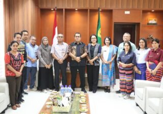 Gubernur Melki Laka Lena Audiensi Bersama Direktur Politeknik Pertanian Negeri Kupang