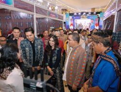 Perkuat Sinergi Dorong Ekonomi NTT Melalui UMKM Dengan Pergelaran Exotik Tenun Fest 2025