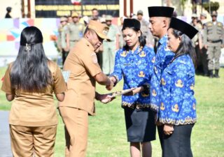 Penyerahan SK PPPK Tahap ll, Bupati Hery Singgung Loyalitas dan Penyerapan Anggaran