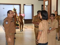 Sekda Kota Kupang Turun Langsung, Pastikan THR Pekerja Dibayar Tepat Waktu