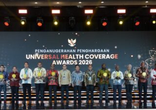 Dukung Program JKN, Ratusan Kepala Daerah Terima Penghargaan di UHC Awards 2026