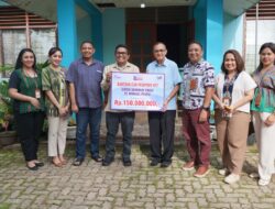 Penyerahan Bantuan CSR kepada Seminari Tinggi St. Mikhael sebagai Wujud Komitmen Pemerintah Provinsi NTT terhadap Pendidikan dan Pembinaan Generasi Muda