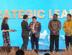 Wali Kota Kupang Raih Penghargaan Top Strategic Leadership dari Media Group