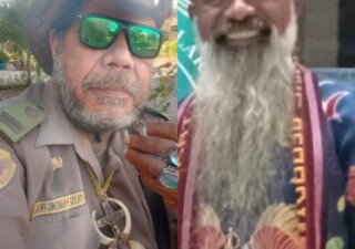 Lambert Laka Nara Puhumaking, salah satu tokoh adat Suku Puhumaking, kini tinggal di Kota Kupang (Kiri) dan Advokat Senior Matheus Mamun Sare, SH (Kanan), tokoh adat Suku Inulimang Mangaaleng, Kelubagolit, kini tinggal di Biak Papua: Foto (OLA/Ranakanews.com)