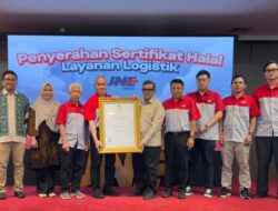 JNE Raih Sertifikasi Halal untuk Layanan Logistik dari BPJPH, Perkuat Standar Layanan Terpercaya