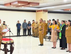 Gubernur Melki Laka Lena Lantik Floury Rita Wuisan Sebagai Komisaris Independen Bank NTT